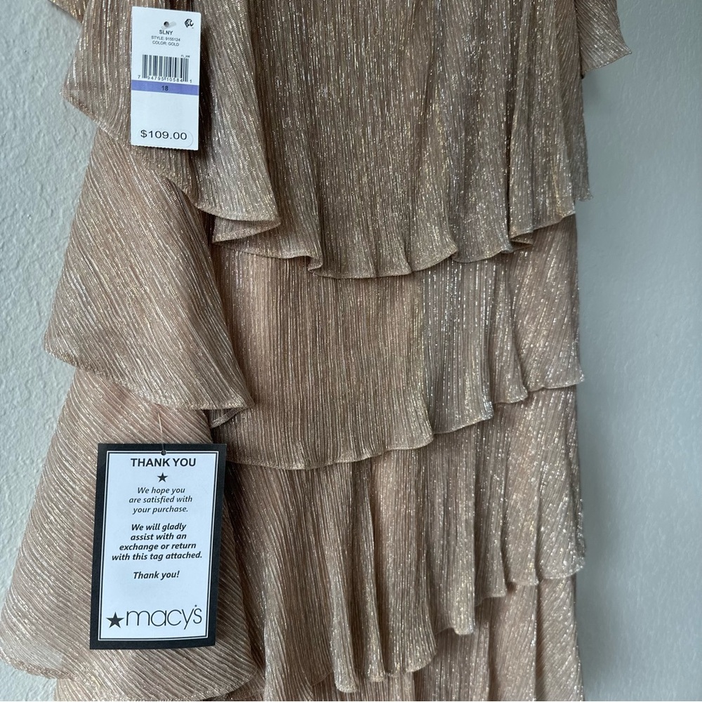 NWT SLNY Tiered Shimmer Shift Dress, Gold, Plus Size, 18 - Picture 11 of 11